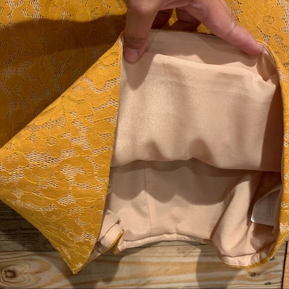 Keepsake The Label Every Way Golden Yellow Strapless Lace Mini Dress Size XS - Picture 10 of 16